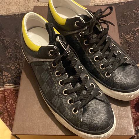 authentic louis vuitton men shoes.